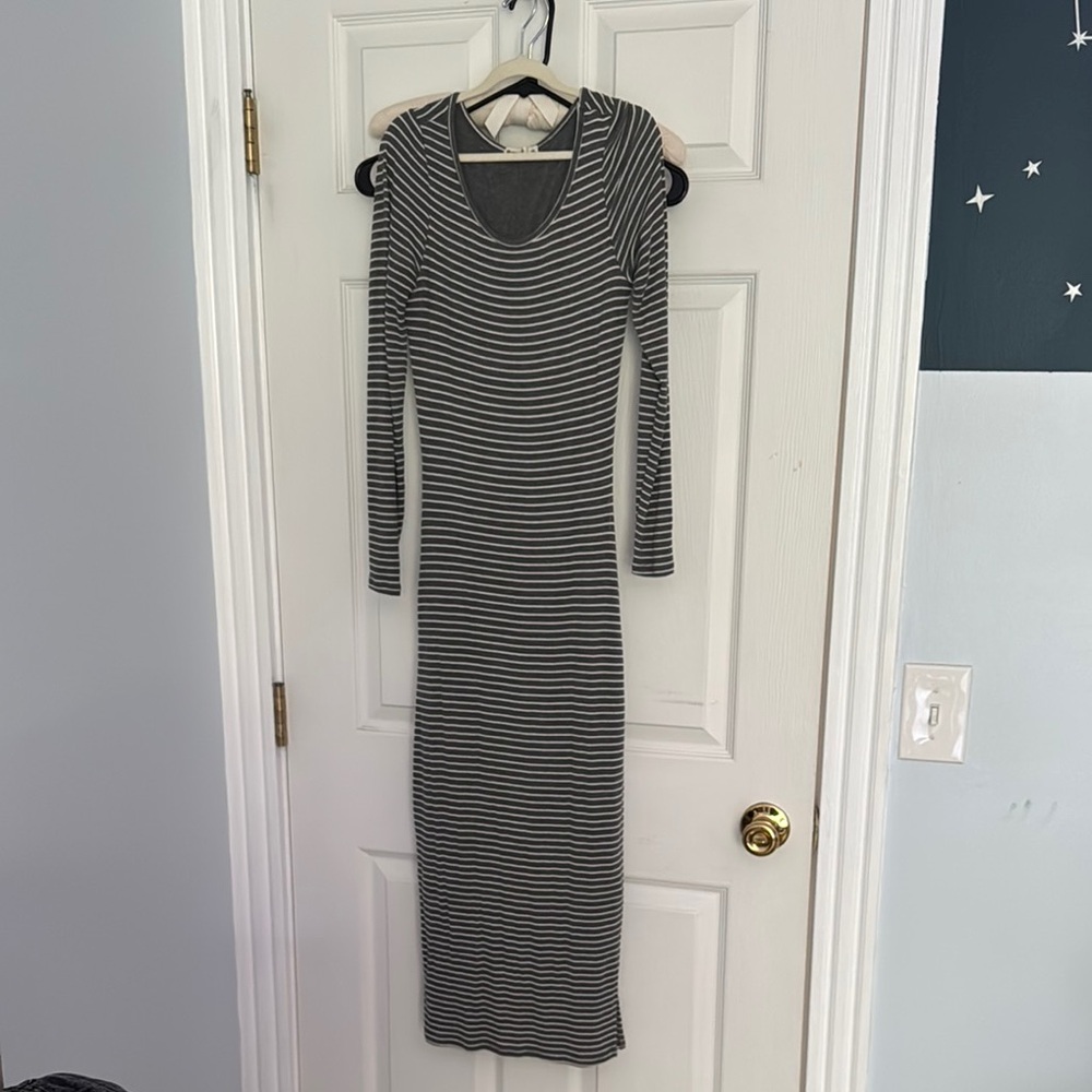 Marine Layer Gray and White Striped Long Sleeve Dress